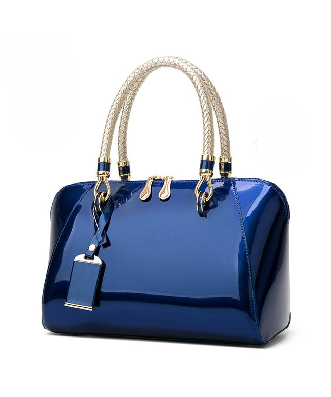 بيلا | حقيبة اليد العصرية اللامعة