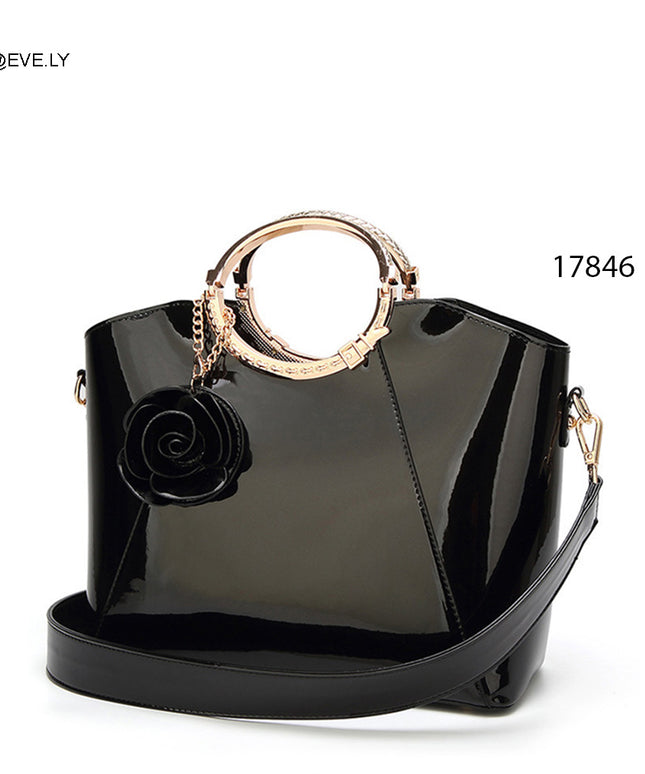 ثيماء | حقيبة اليد والكتف اللامعة