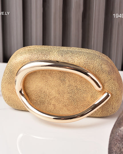 سيري شاين | حقيبة السهرة الترندي