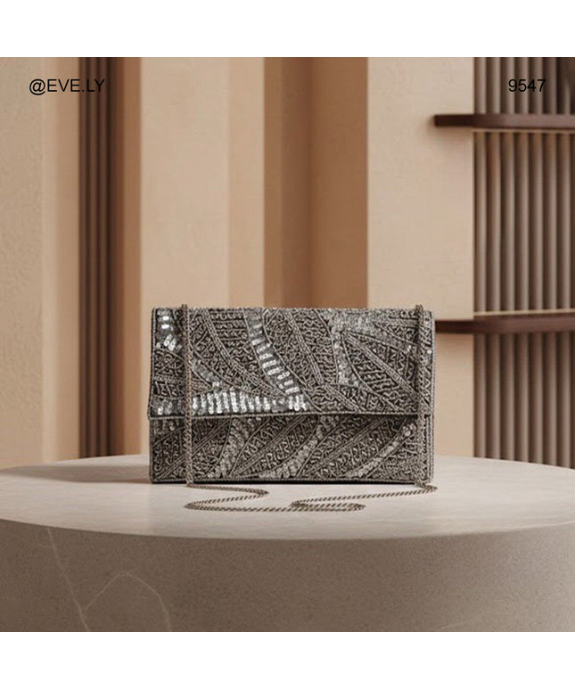 حقيبة هندية مطرزة