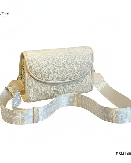 تالا | حقيبة كتف بقلاب وحزام عريض